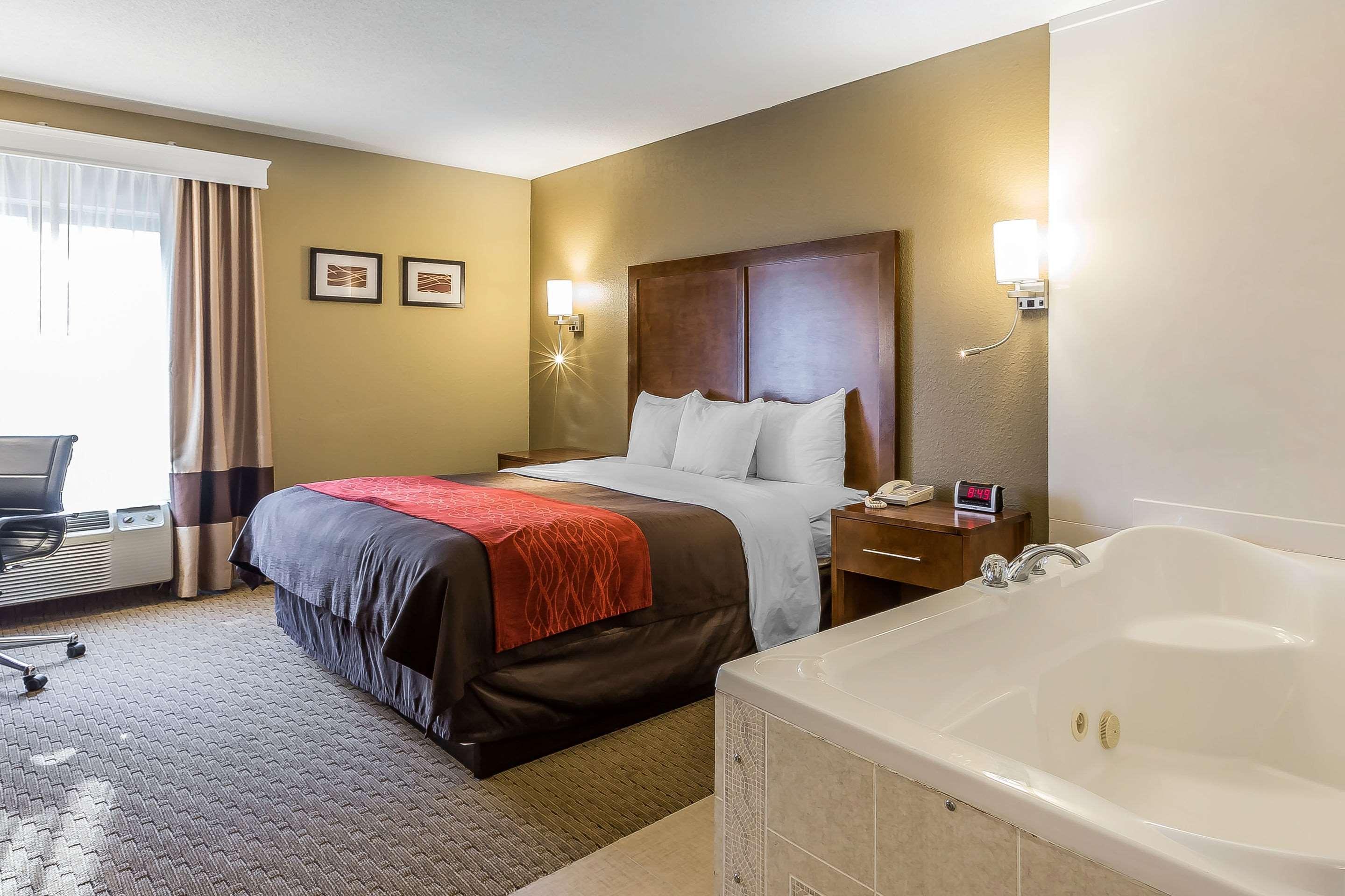Comfort Inn & Suites Dalton Zewnętrze zdjęcie